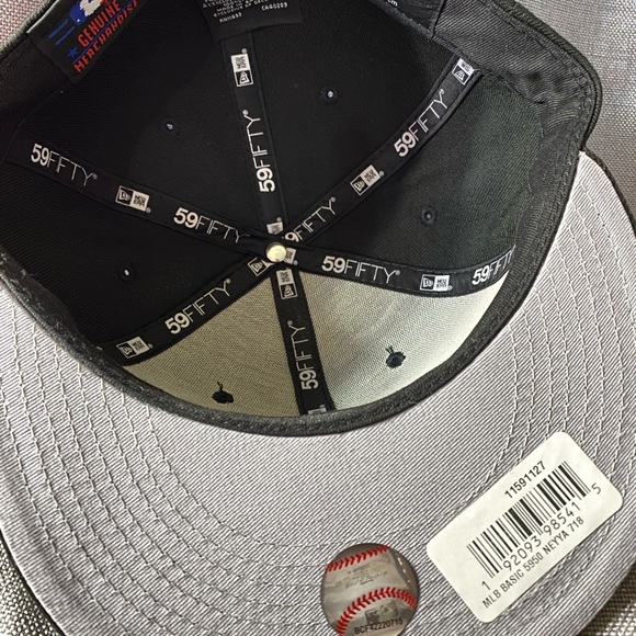 Yankee fitted cap - Picture 2 of 5